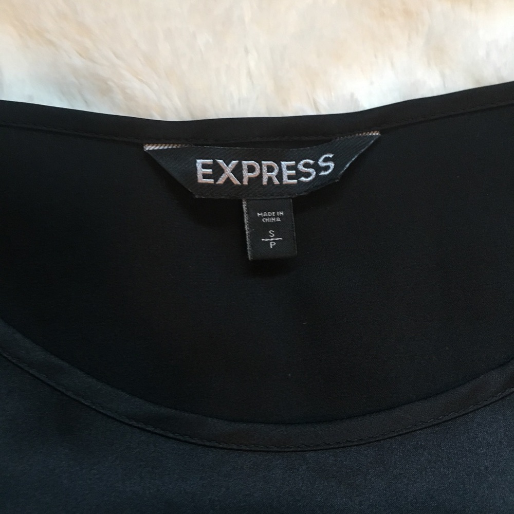 Express Dress - Picture 5 of 10